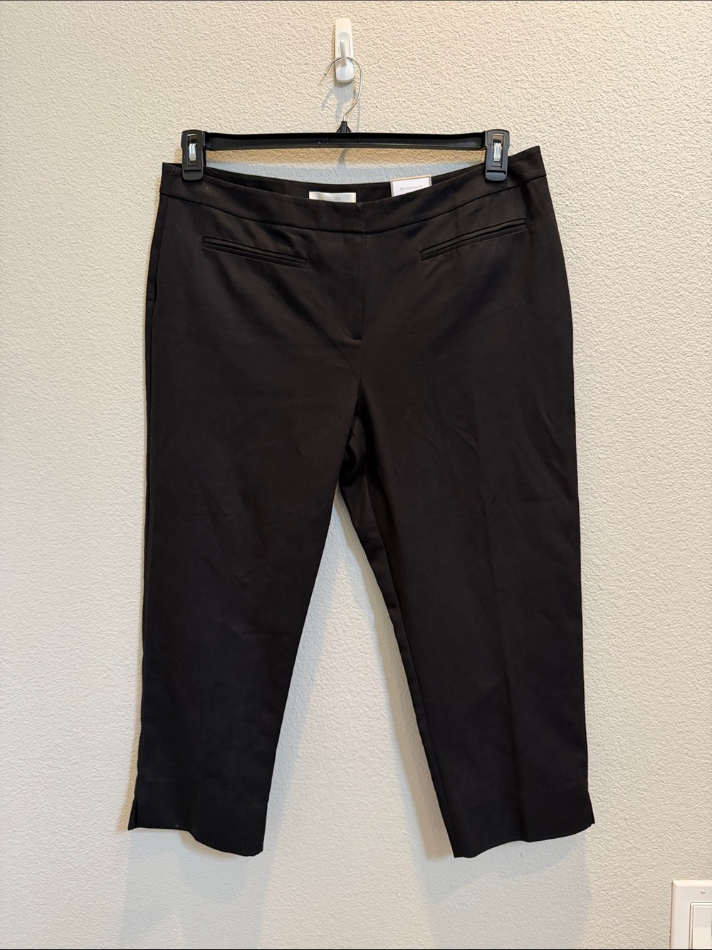 Chico's Women’s Black Cropped Ponte Pants NWT